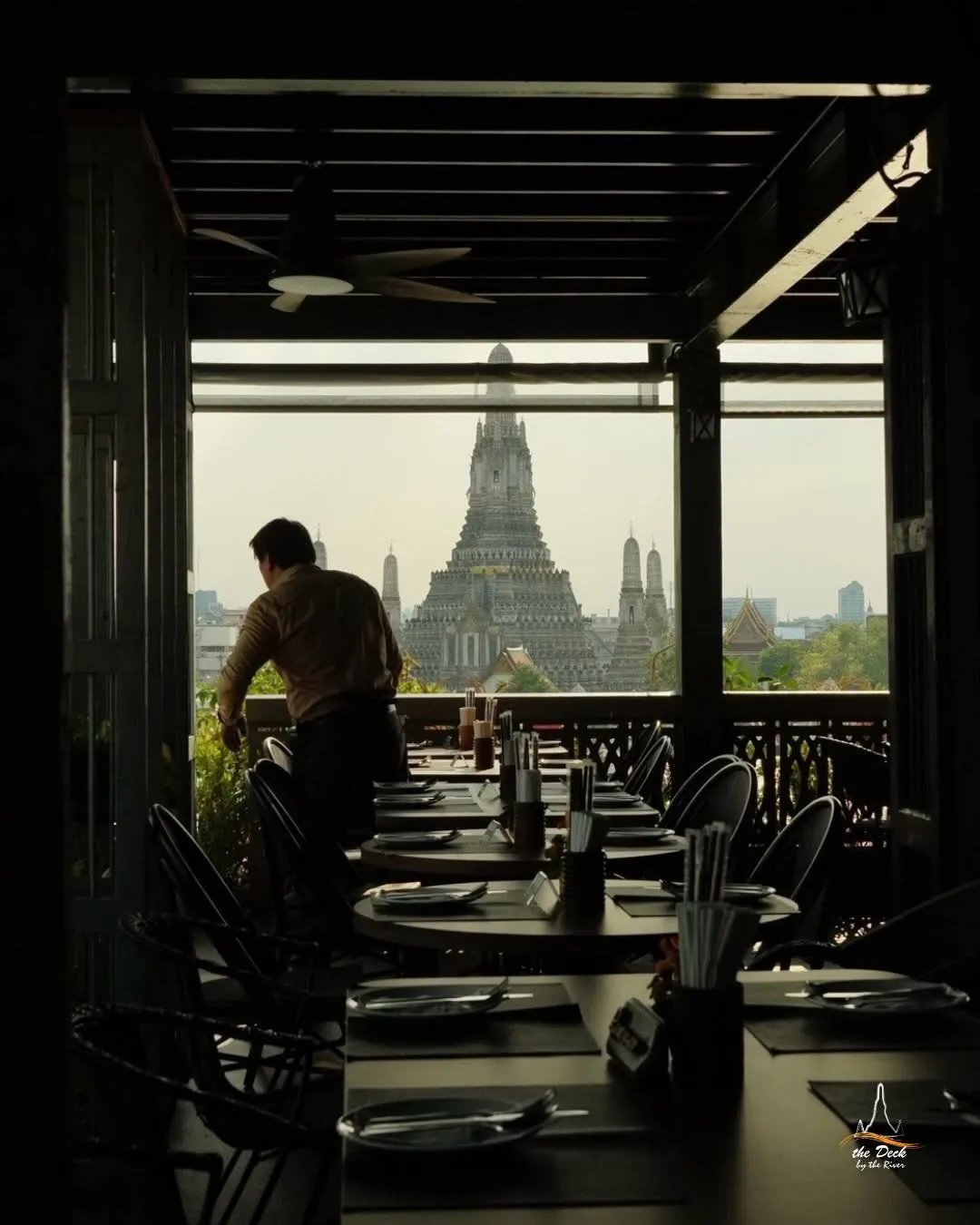 ร้านอาหารวิววัดอรุณ บรรยากาศดี เหมาะกับดินเนอร์และมื้อพิเศษ